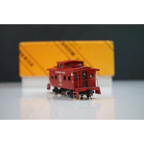 280 - Three boxed HO gauge brass items of rolling stock to include 2 x Sunset Models (PRR Class ND & B&O I... 