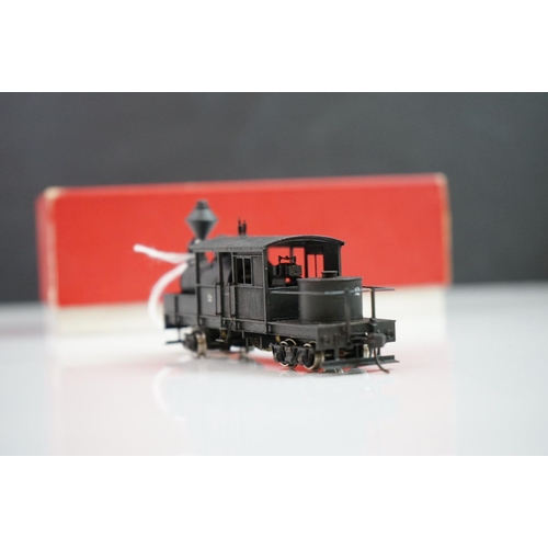 288 - Boxed HO gauge Class A Climax brass locomotive by Nakamura Seimitsu KK, painted, appearing vg with g... 