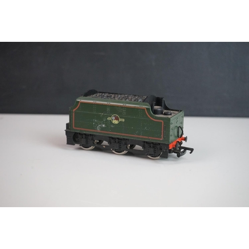 321 - Three OO gauge locomotives to include Mainline Orion, Triang Princess Elizabeth and Hornby Mammoth