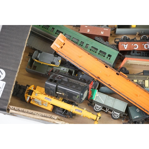 322 - Collection of approximately 42 OO gauge items of rolling stock to include trucks, wagons, coaches, c... 