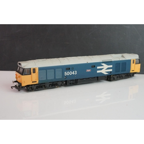 323 - Seven OO gauge locomotives to include 2 x Hornby, 2 x Lima, 2 x Triang and Bachmann