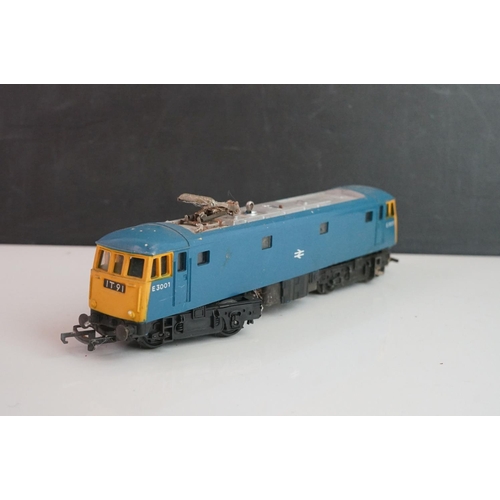 323 - Seven OO gauge locomotives to include 2 x Hornby, 2 x Lima, 2 x Triang and Bachmann