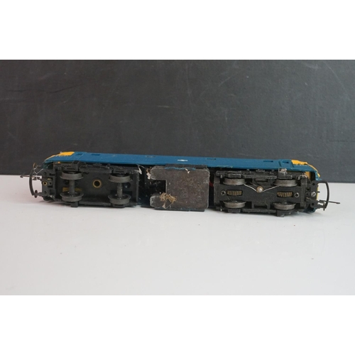 323 - Seven OO gauge locomotives to include 2 x Hornby, 2 x Lima, 2 x Triang and Bachmann