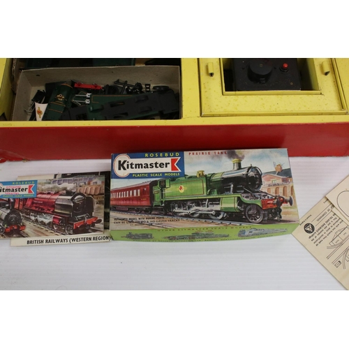 349 - Collection of OO gauge model railway contained with 2 x Triang train set boxes, includes a near comp... 