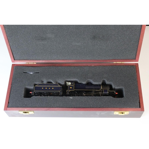 351 - Bachmann OO gauge SDJR 88 2-8-0 locomotive & tender contained within wooden Bachmann case