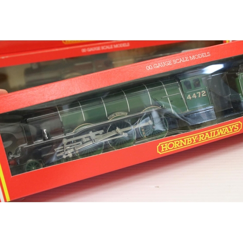 359a - Three Hornby OO gauge locomotives to include R505 LMS 2-6-4T Locomotive Class 4P, R125 4-4-0 County ... 