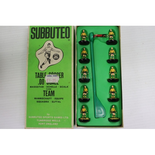 383 - Subbuteo - 29 Boxed HW Subbuteo teams in various condition and completeness with tatty boxes