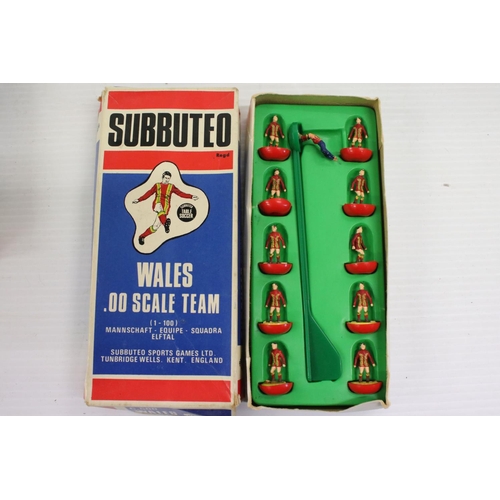 383 - Subbuteo - 29 Boxed HW Subbuteo teams in various condition and completeness with tatty boxes