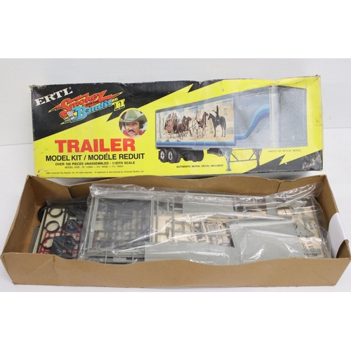 389 - Boxed ERTL Smokey and the Bandits II Trailer model kit, unbuilt, unchecked, tatty box