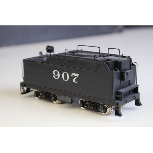 39 - Boxed Hallmark Models Inc HO gauge ATSF 9,000 Series 2-10-2 brass locomotive & tender made by Dong J... 