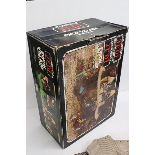 403 - Star Wars - Original boxed Palitoy Star Wars Return of the Jedi Ewok Village playset, complete in vg... 