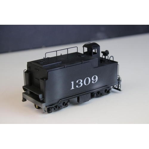 41 - Boxed Hallmark Models Inc HO gauge 57912 2-8-0 OFM Class 1306 No #S Unltrd ptd Frisco brass locomoti... 