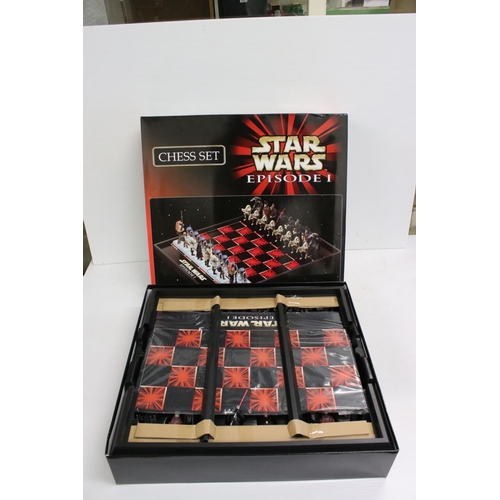 410 - Star Wars - Boxed, factory sealed Parker Star Wars Saga Edition Monopoly and The Really Useful Games... 