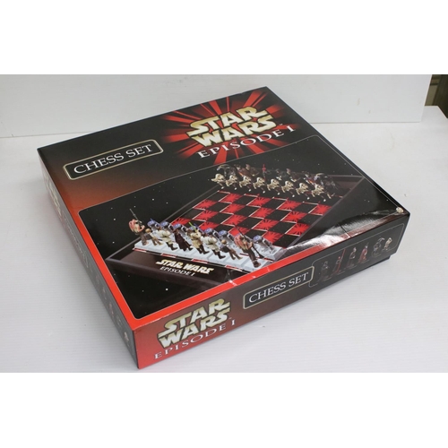 410 - Star Wars - Boxed, factory sealed Parker Star Wars Saga Edition Monopoly and The Really Useful Games... 