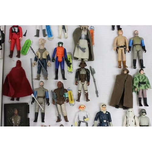 414 - Star Wars - 113 x loose original Kenner Star Wars action figures and accessories to include Luke Sky... 