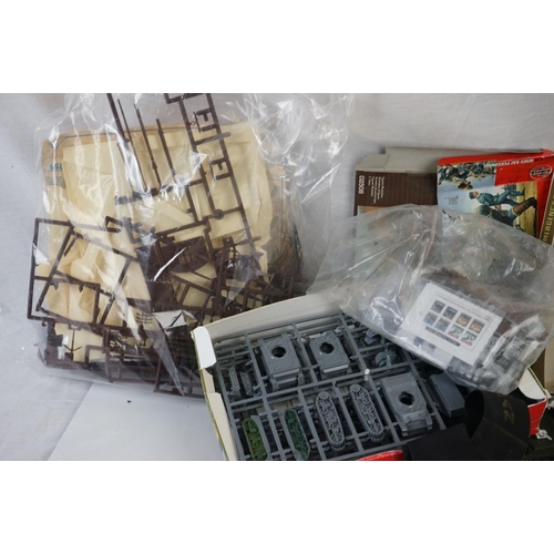 430 - 17 x Boxed and loose plastic model kits, both built and unbuilt, to include 7 x Airfix featuring H.M... 