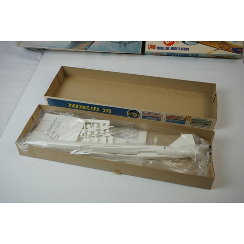 439 - Five boxed, unbuilt & partly built Airfix plastic model kits to include 304C 1:32 Austin Maxi, 03015... 