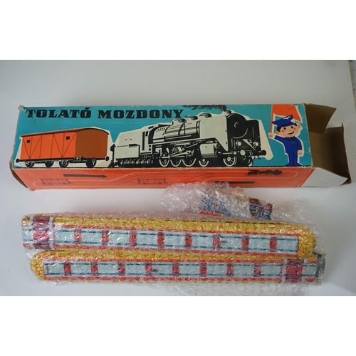 440 - Boxed Blue Bird Model AAC Model Engine System Power Plus engine plus a boxed tin plate train (made i... 