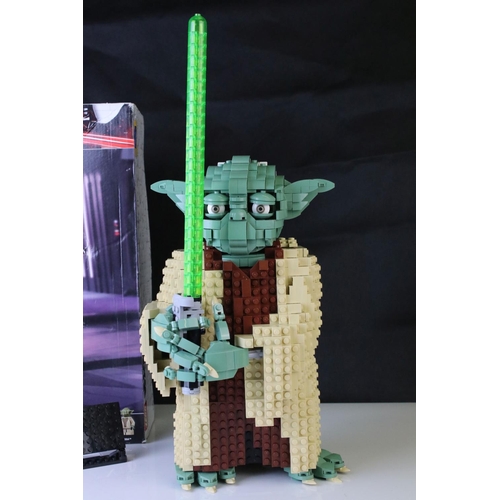 457 - Star Wars - Unboxed Lego Star Wars 75255 Yoda, appearing complete but unchecked, comes with original... 