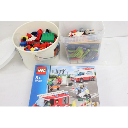 519 - Lego - Quantity of Lego to include boxed City Starter Set 60023 (unchecked), various bricks and acce... 