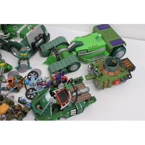 523a - Group of circa 2000's Playmates Teenage Mutant Ninja Turtles to include 9 x figures, and 3 x vehicle... 