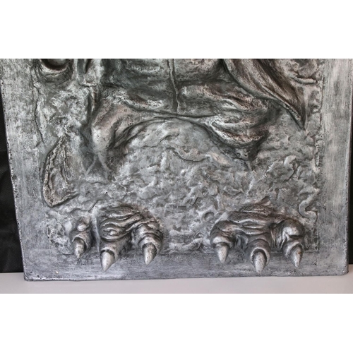 527 - Star Wars - Large Yoda in Carbonite wallhanger, 31