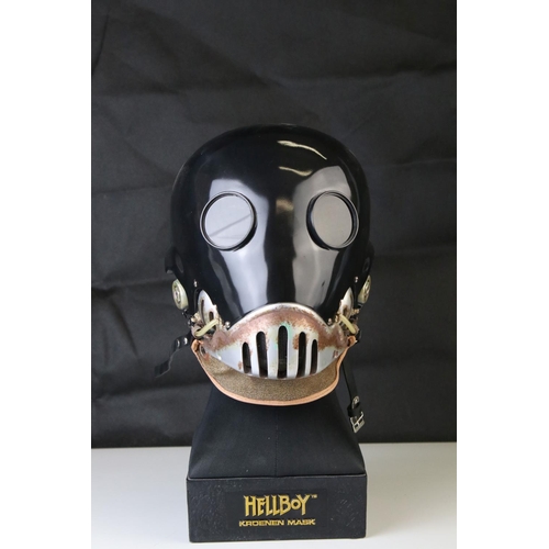 528 - Boxed Sideshow Collectables Hellboy 1:1 scale Kronen mask replica, numbered  206/1500 appearing in g... 