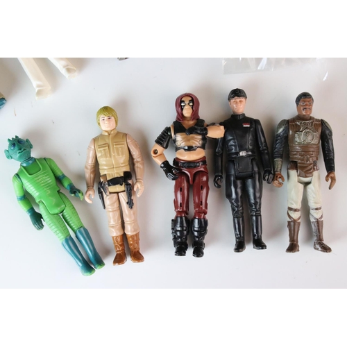 541 - Star Wars - 24 x Playworn original Kenner Star Wars action figures to include Han Solo, Darth Vader,... 