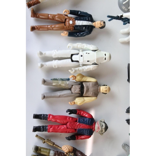 541 - Star Wars - 24 x Playworn original Kenner Star Wars action figures to include Han Solo, Darth Vader,... 