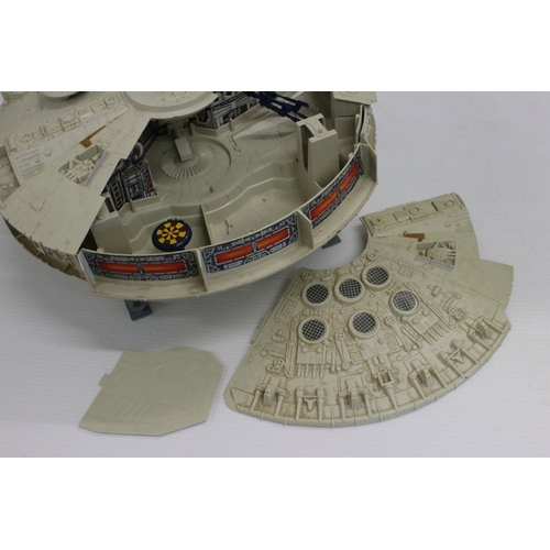 545 - Star Wars - Boxed original Kenner Star Wars Return of the Jedi Millennium Falcon, appearing complete... 