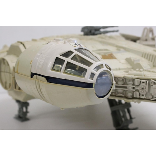 545 - Star Wars - Boxed original Kenner Star Wars Return of the Jedi Millennium Falcon, appearing complete... 