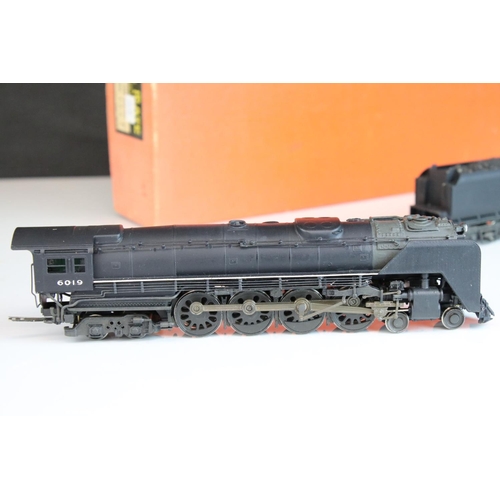 56 - Boxed Nickel Plate Products HO gauge New York Central Niagara 4-8-4 brass locomotive & tender (KMT T... 