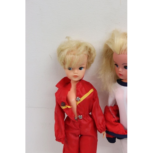 561 - Four original Sindy dolls in original outfits to include 2 x Hong Kong, and 2 x marked 033055X, cond... 