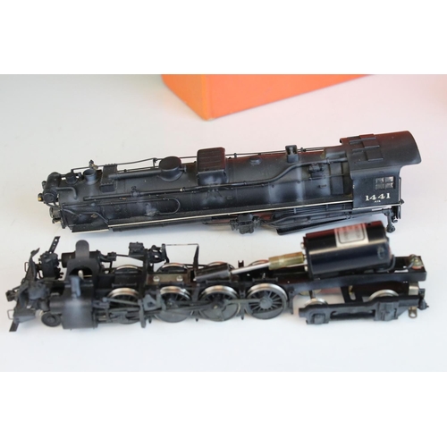 57 - Boxed Nickel Plate Products HO gauge Boston & Albany Class A-1b 2-8-4 brass locomotive & tender (KMT... 