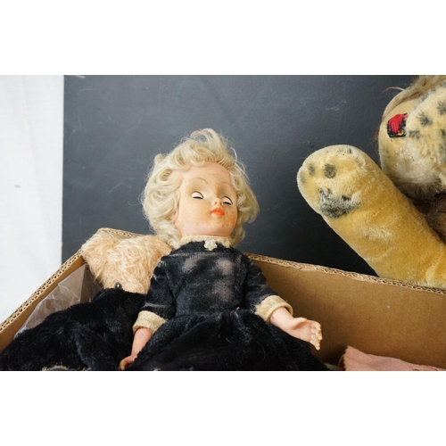 570 - Quantity of mid 20th C onwards soft toys, plastic dolls and childs toys to include Deans Bear, soft ... 