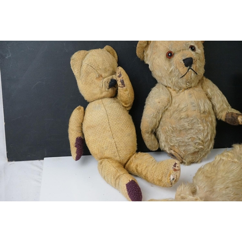 571 - Four early 20th C bears & soft toys, all unmarked and showing heavy wear