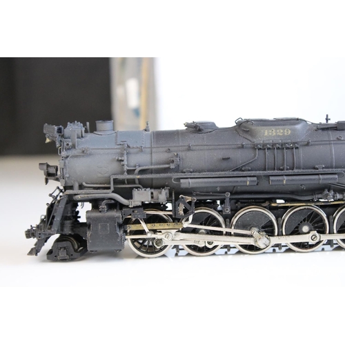 7 - Boxed Daiyoung Models Co HO gauge ST275 Chesapeake & Ohio Railway Class T-1 2-10-4 '1329'brass locom... 