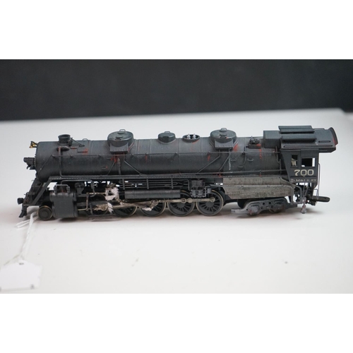 80 - Boxed Nickel Plate Products HO gauge DM & IR 2-10-4 brass locomotive & tender, KMT (Japan), painted,... 