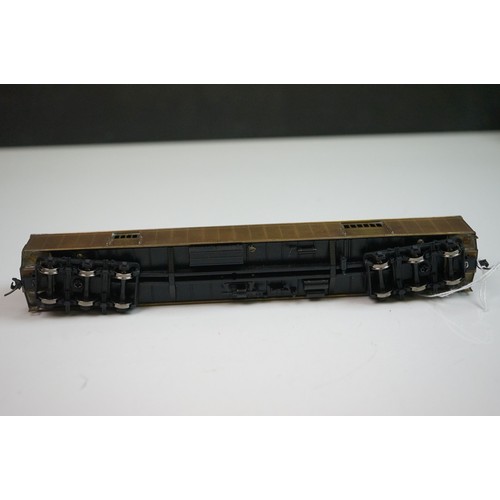 270 - Four boxed E Suydam & Co HO Railroad Equipment RR-5 Baggage Car brass models, one without bogies, ot... 