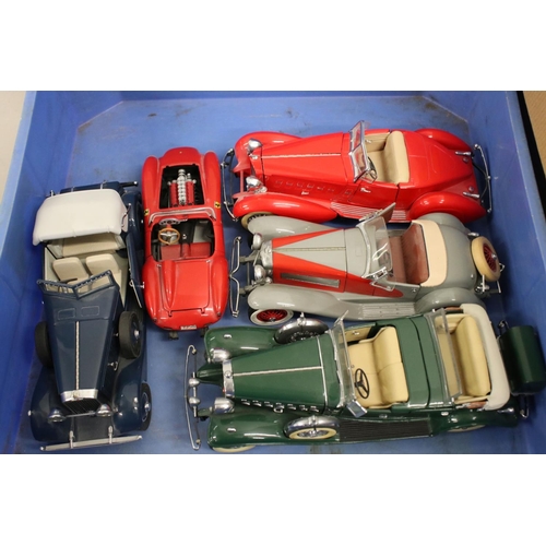 1268 - Nine ex-display Franklin Mint diecast models to include 1936 Bugatti Type 57SC, 1988 Porsche 911, 19... 