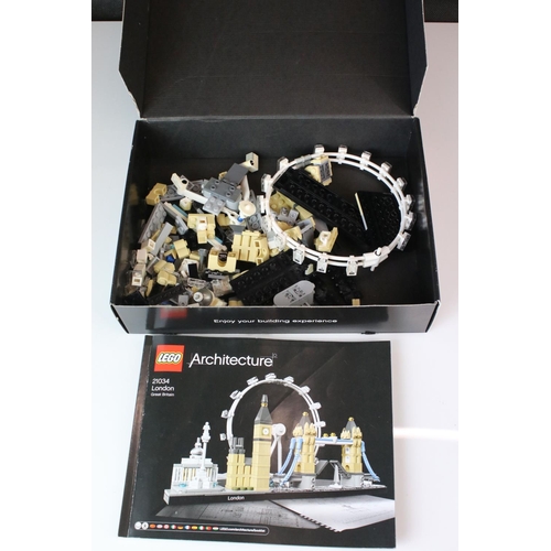 366 - Lego - Boxed Lego Architecture 21034 London set, unchecked but appears complete, with instructions