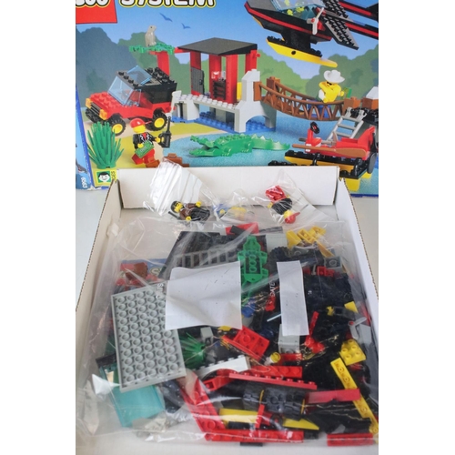 369 - Lego - Boxed Lego System 6563 Gator Landing set, unchecked but appears complete with minifigures and... 