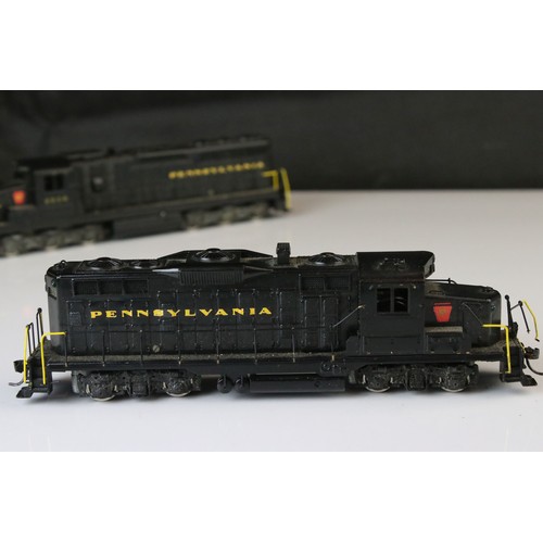 306 - Four Tenshodo HO gauge PPR Diesel brass locomotives, all painted, good overall with some wear