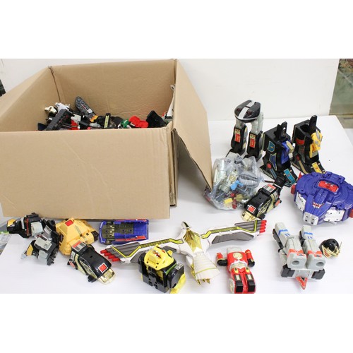 465 - Collection of playworn Namco Power Rangers Zords featuring Thunderzord, Delta Megazord, etc, plus a ... 