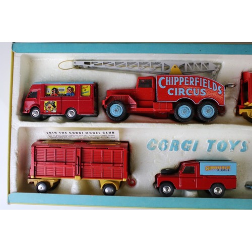 1295A - Boxed Corgi Major No 23 Chipperfields Circus Models Gift Set, complete and vg, grubby box but gd ove... 