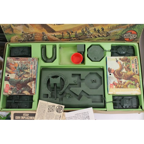 1309 - Boxed Airfix Gun Emplacement Assault Set and boxed Airfix Pontoon Bridge (both unchecked), plus smal... 