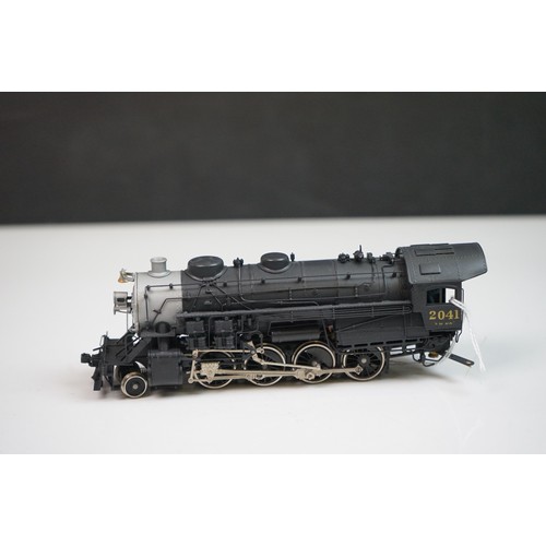 218 - Boxed Gem Models HO gauge MO-101 RDG 110S 2-8-0 2041 brass locomotive & tender (Japan), painted, app... 