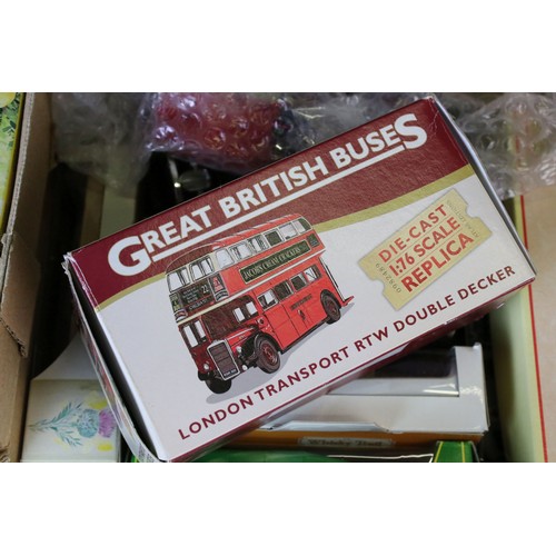 1287 - 35 x Boxed diecast models to include 33 x Lledo featuring Days Gone, Darling Buds of May, Vintage Co... 