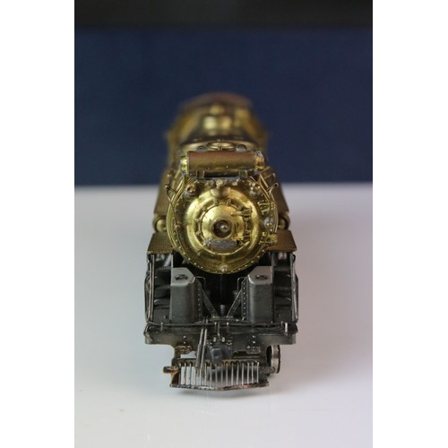 304 - HO gauge 4-6-2 brass locomotive & tender, unmarked, appears excellent, in custom box