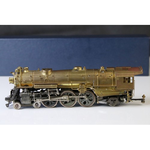 304 - HO gauge 4-6-2 brass locomotive & tender, unmarked, appears excellent, in custom box